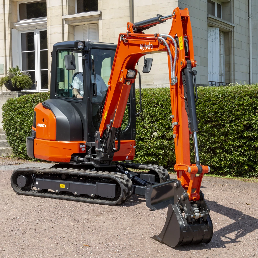 Kubota KX037-4