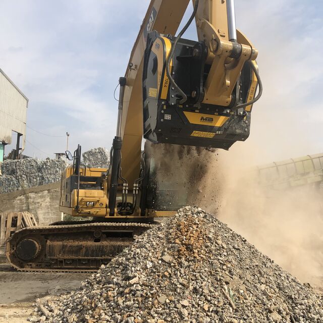 MB Crusher BF120.4 S4 — immagine ufficiale del modello o della gamma