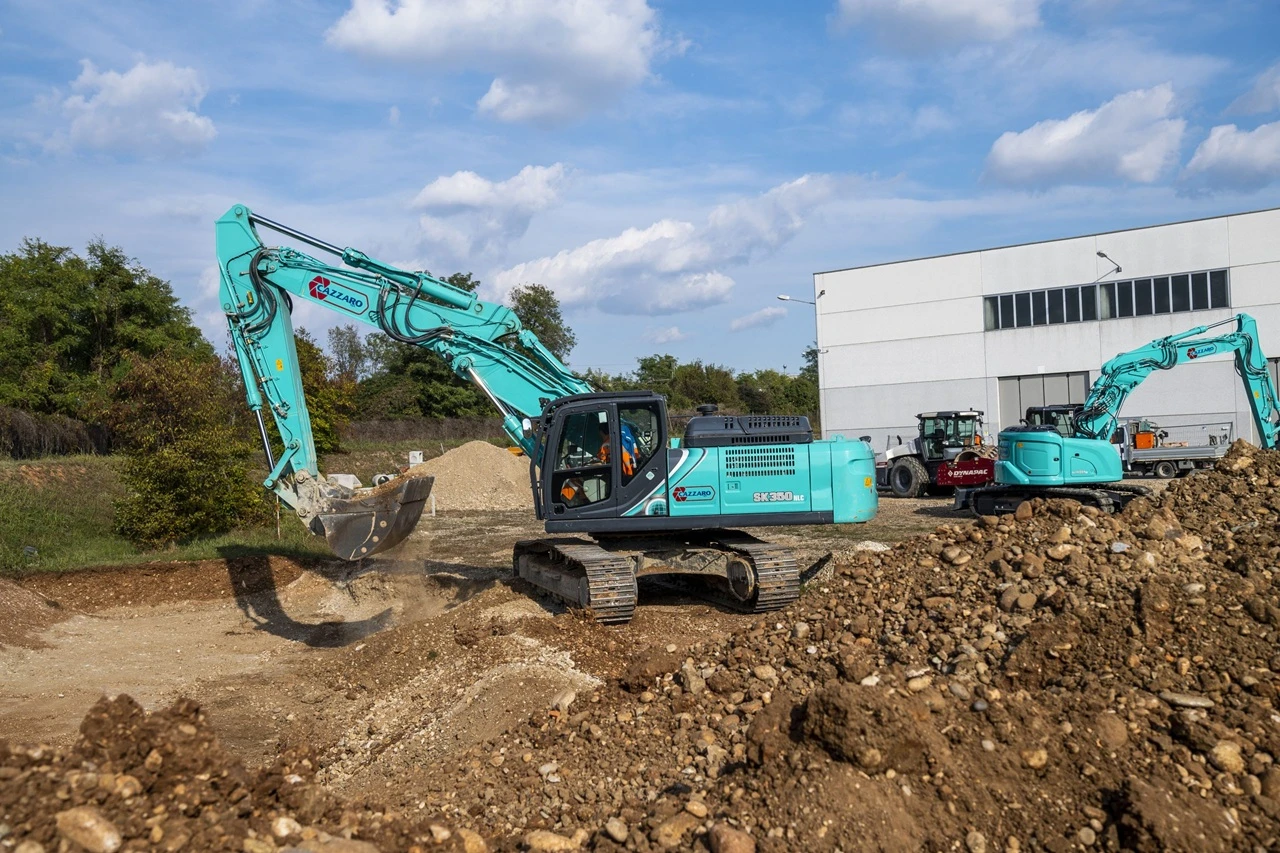 Kobelco SK350LC-11 — immagine ufficiale del modello o della gamma
