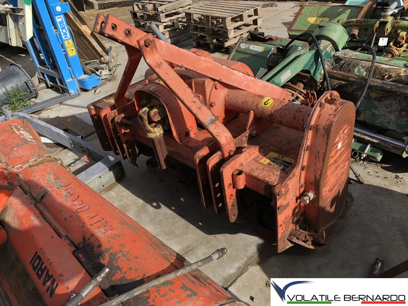 HOWARD ROTOVATOR HR27