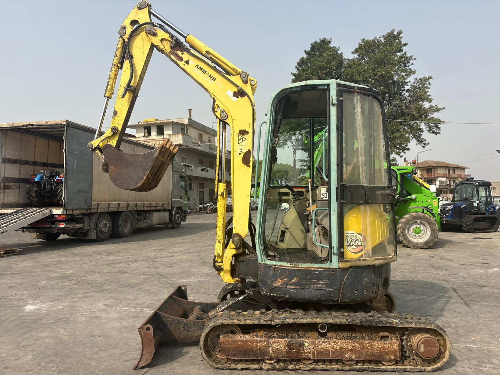 YANMAR ViO35 USATO – MINIESCAVATORE CINGOLATO ANNO 2010