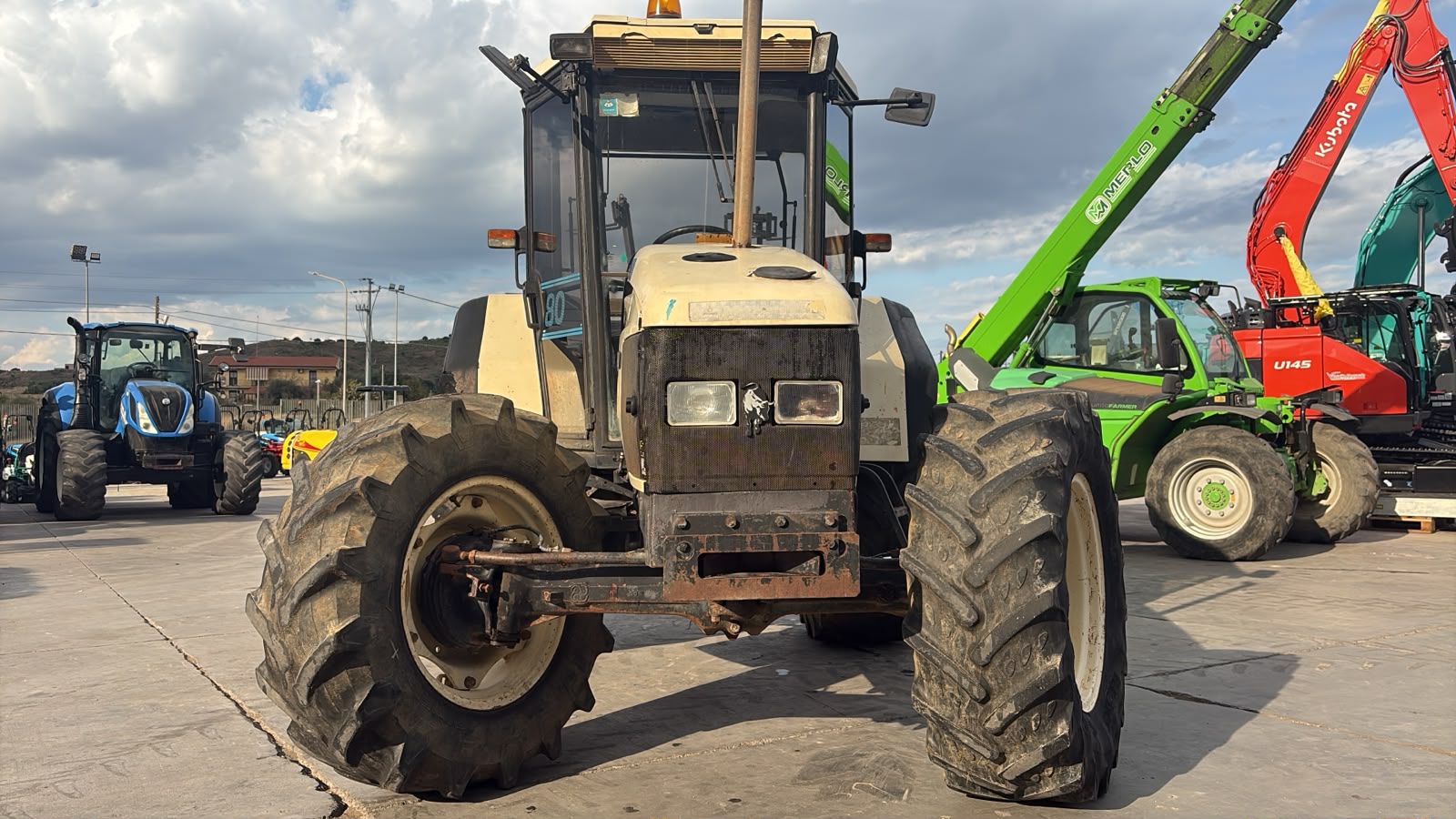 LAMBORGHINI 774.80 USATO – TRATTORE AGRICOLO ANNO 2000