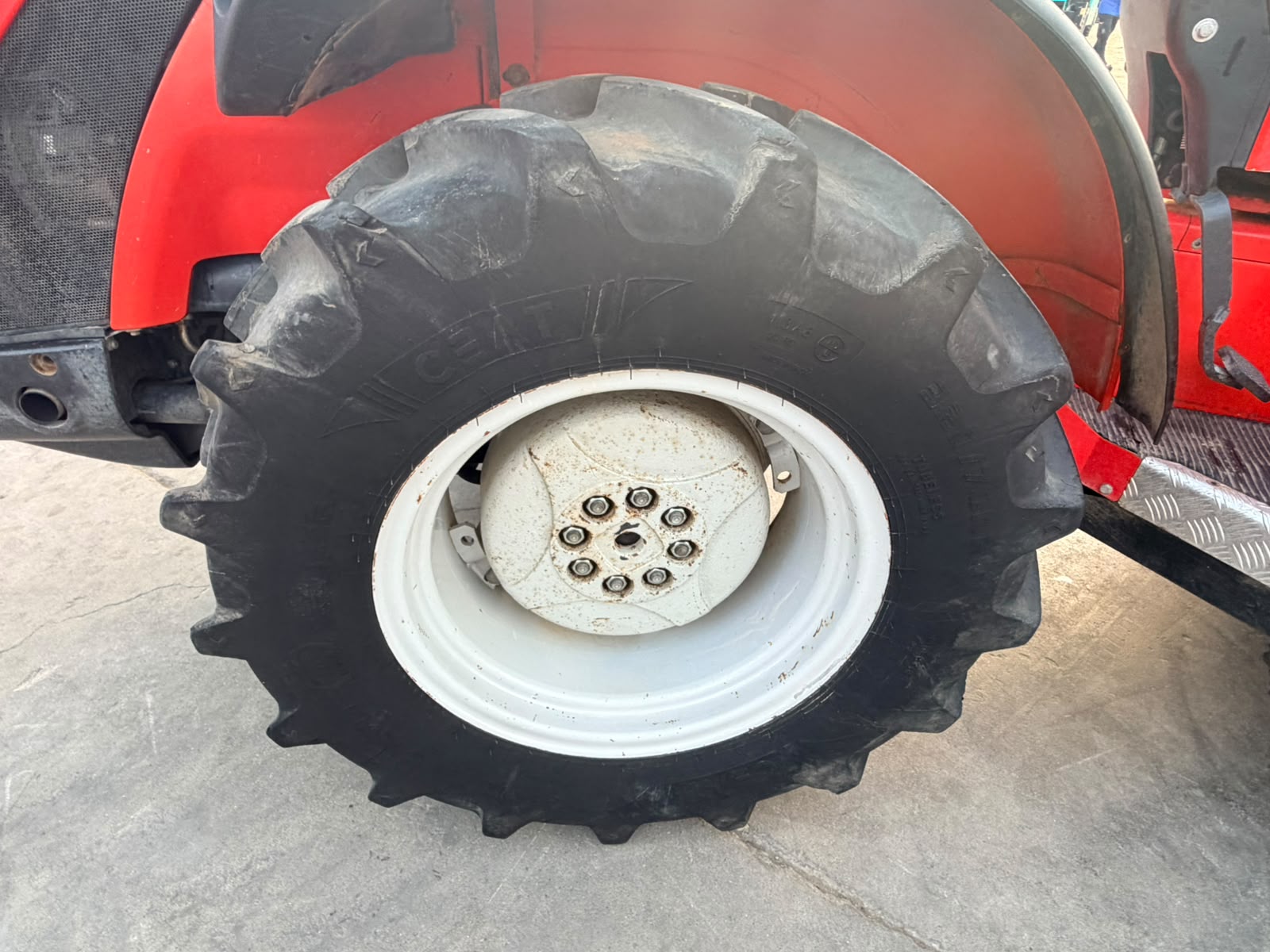 Antonio Carraro SRH 8900 TRATTORE USATO