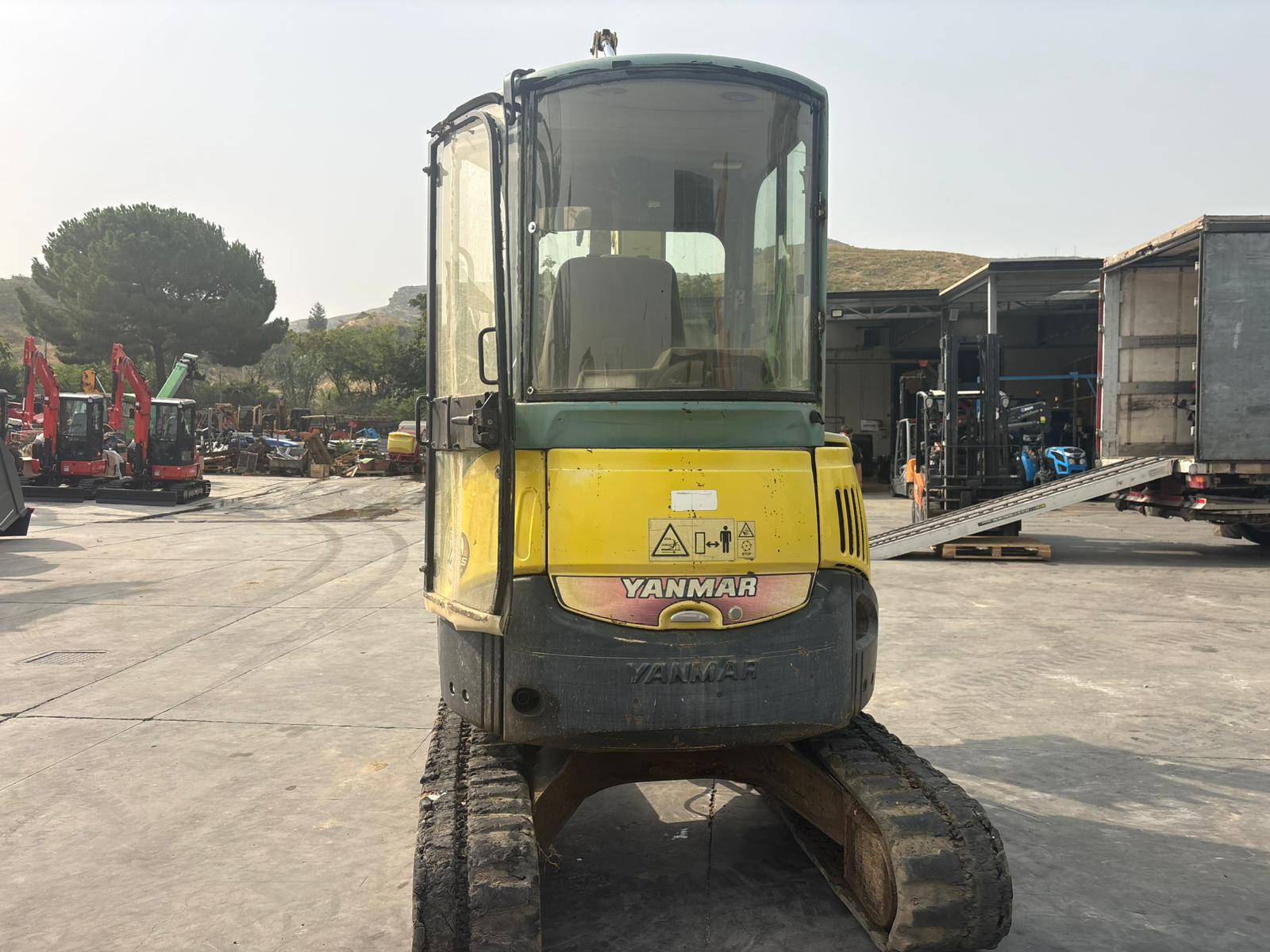 YANMAR ViO35 USATO – MINIESCAVATORE CINGOLATO ANNO 2010