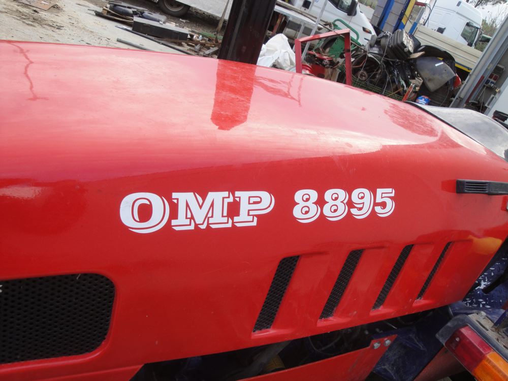 OMP 8895 Trattore Cingolato Usato