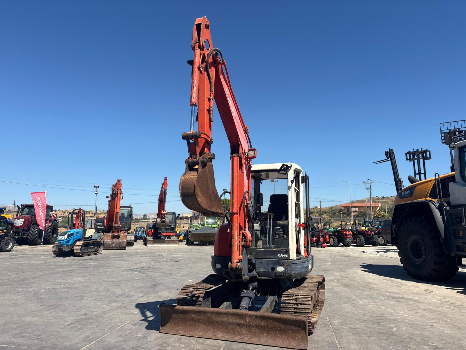 KUBOTA U45-3 ALPHA USATO – ESCAVATORE CINGOLATO ANNO 2003